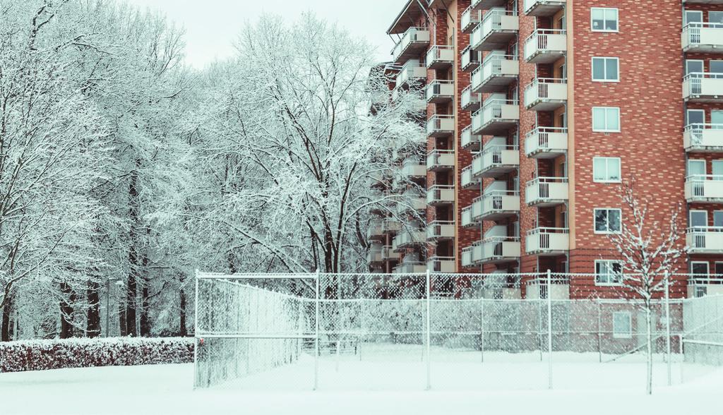 Bygglovansökningar I småhus inräknas bland annat vanliga enbostadshus, radhus, kedjehus, parhus samt andra tvåbostadshus.