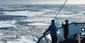 Lunch dag 2. Alla måltider ombord. Kaffe och te. En expeditionsledare och en guide. Guidning ombord och iland. Alla utflykter. Omfattande informationsmaterial innan avresa.