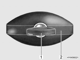 7 Boende 7.2.1 Lucklås, ellipsformat Vid regn kan det komma vatten i det öppna lucklåset. Stäng därför låshandtaget.