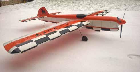 also smaller. Screws to fix battery. Position of sensor in fuselage. Lap times are within 5.2 5.3sec/lap.