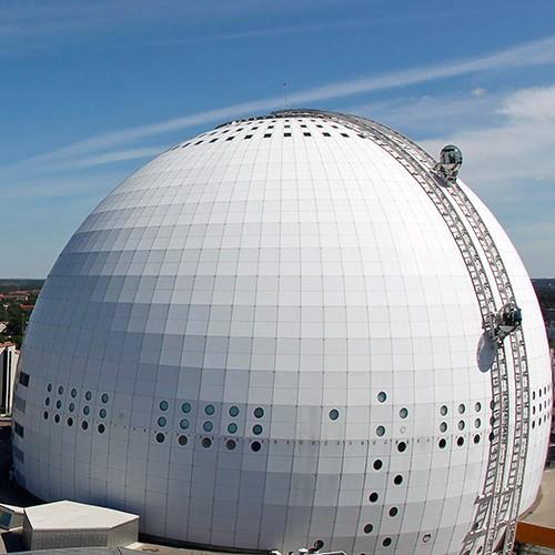 En liten sådan yta i Globen 4 x 4