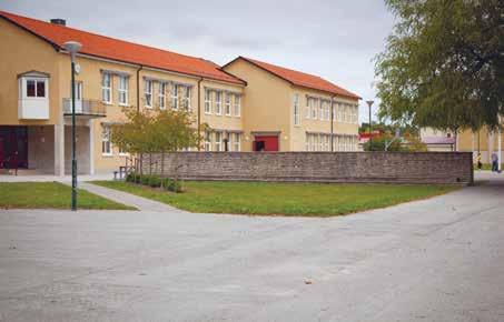 se/sandaskola Garda skola F-6 - för helhet och närhet Garda skola är en grundskola med verksamhet Upptagningsområdet är Garda, Etelhem, Alskog, Ardre, Lye, När och Lau. Skolan har ca 105 elever.
