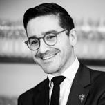 Utbildningens innehåll Grundkunskap i dryck Sommelier som yrke och hantverk Ekonomi och lönsamhet Dryckesprovningar Kursledare från vänster Totte Steneby Robert Andersson Andreas Larsson Rubén Sanz