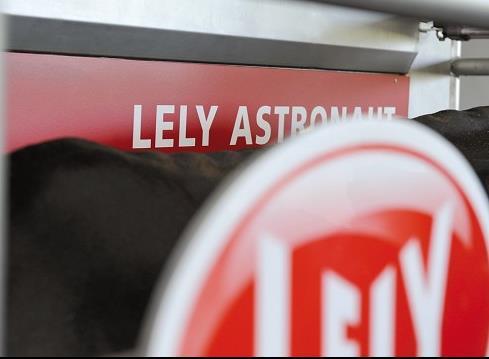 LELY NYHETSBREV NUMMER 1/2017 Bästa LELY- kund! Här kommer nya numret av LELY-NYHETSBREV!