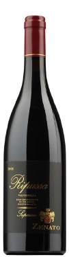 På Costalunga-egendomen i Valpolicella, som är hemland för det berömda Zenato Amarone,