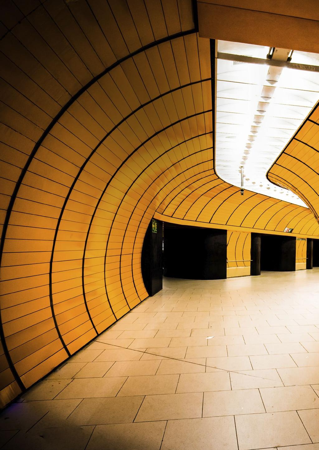 MARKNAD OCH ERBJUDANDE MARKNADSÖVERSIKT DEN NORDISKA FACILITY MANAGEMENT MARKNADEN ~400 MD SEK Totalmarknad ~200 MD SEK Outsourcad FM ~15 MD SEK IFM TOTALMARKNAD Värdet av alla servicetjänster inom
