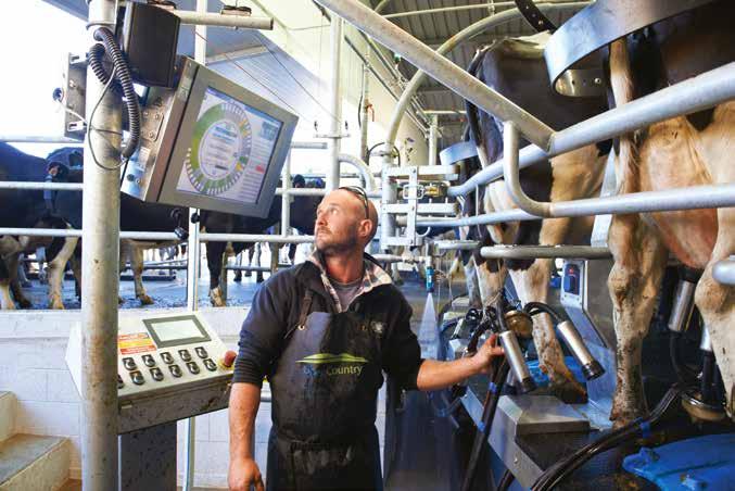 Mjölkningsstallar Mjölkningsstall är en effektiv och flexibel lösning för att mjölka kor. Det är en mer arbetskrävande lösning än automatiska system men det finns också fördelar.