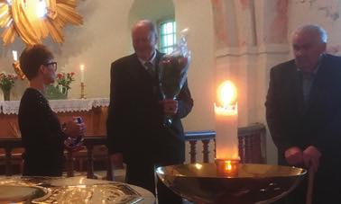 Camilla har sedan 2016 bott i församlingen; hon flyttade hit från Örebro där hon också var aktiv i Längbro församling som gudstjänstvärd, ansvarig för ideella ledare och ikonmålning.