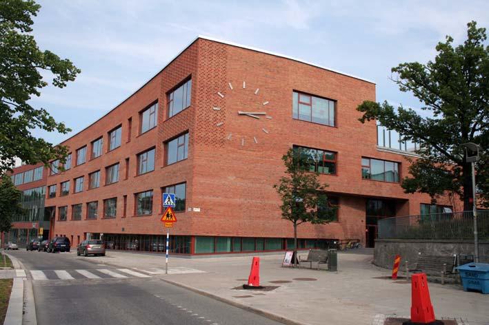 Lugnets skola Södra Hammarbyhamnen har, på grund av stor inflyttning av barnfamiljer ett stort behov av elevplatser.