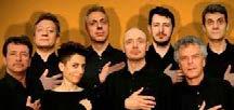 Una nuova forma teatrale, tra comico e civile, che fotografa sorridendo, ma senza pietà, la società di oggi.