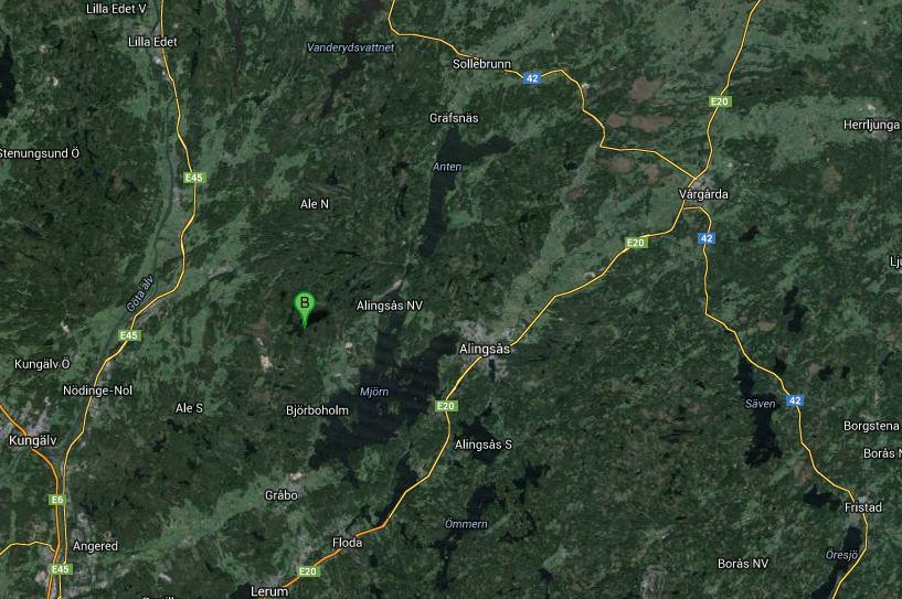 MATERIAL OCH METODER Beståndsdata har hämtats från en fastighet som var belägen cirka tre mil väster om Alingsås i Västergötland. Figur 1. Fastighetens läge var vid punkt B på kartan Figure 1.