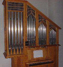 Uppgift nr 6 (147) /0, 1/0 Stora orglar har orgelpipor som avger toner med frekvenser nära den nedre hörbarhetsgränsen, ca 0 Hz.