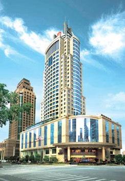 5-minutes walk away from the exhibition venue. Approximately 30 minutes from Pudong Int'l Airport and 45 minutes from Hongqiao Airport by car.