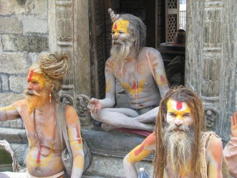 Med gatuhandel, tempel, ritualer och inte minst det färgstarka folklivet är Kathmandu en udda och omtumlande upplevelse.