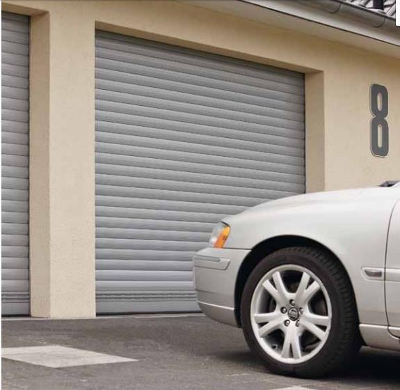 Både på dagtid och nattetid. Energibesparing. Den isolerande luftkudden mellan rullporten och garageöppningen reducerar köldbryggor.