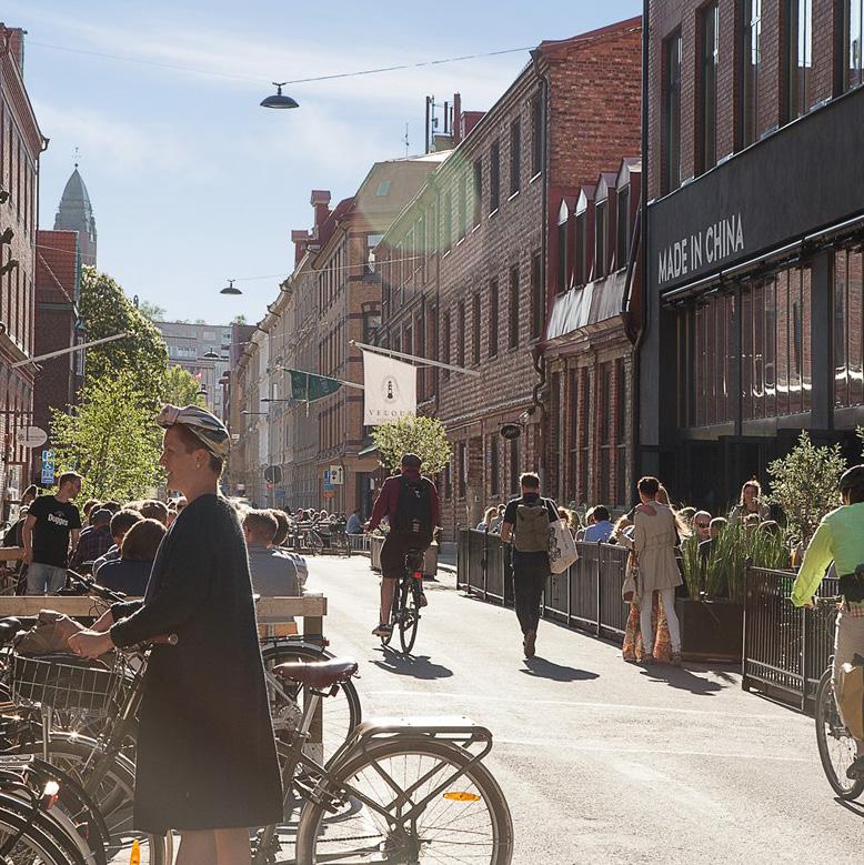 3. CENTRUM/GÅGATA/SERVICE Centrum är splittrat idag Saknar en central mötesplats Mötesplatser för unga Gör centrum levande Små torg med växlighet och vatten