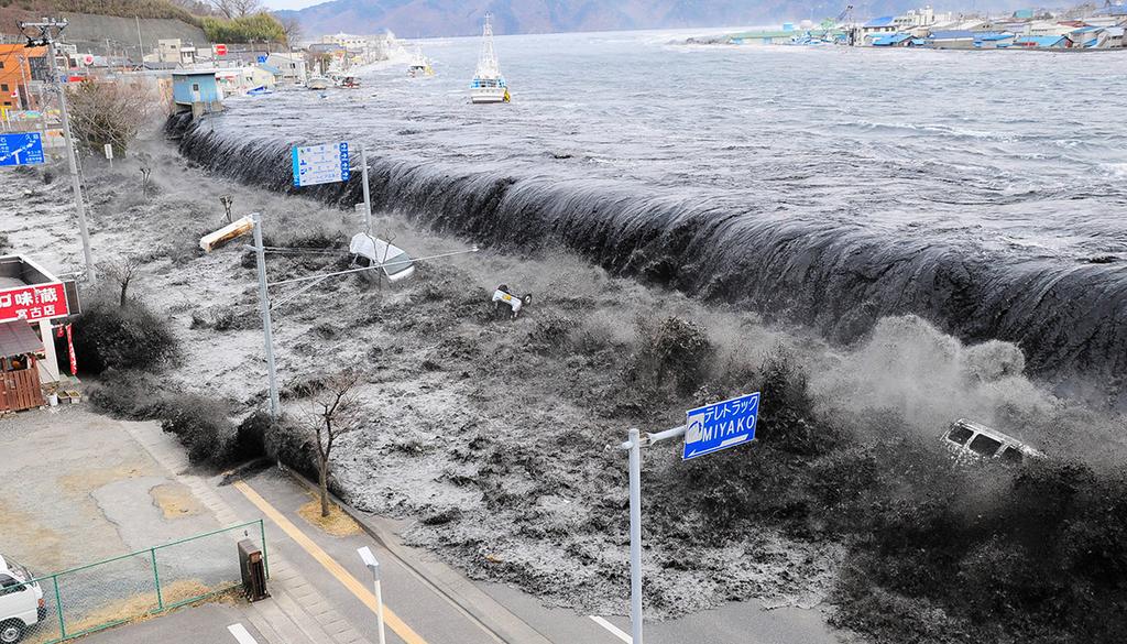 Tsunamin som drabbade Japan efter en jordbävning ute till havs blev som högst nästan 40 meter. Supportformulär (/support/frame.php?