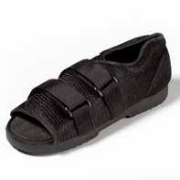 Postoperativ sko Behandlingssko tillverkad av slitstark laminerad nylon. Ovandelen är formsydd med ordentlig överlappning för att passa såväl mindre fötter som gips.