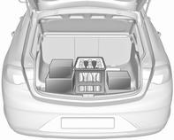 84 Förvaring Lastningsinformation Tunga föremål i bagagerummet ska placeras mot ryggstöden. Kontrollera att ryggstöden sitter säkert fast, dvs.