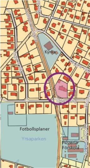 km från Stora torget. Fastigheten är privatägd och är knappt 2 060 kvadratmeter stor. Kartbild över det aktuella planområdet, markerat med röd linje i bild till vänster.