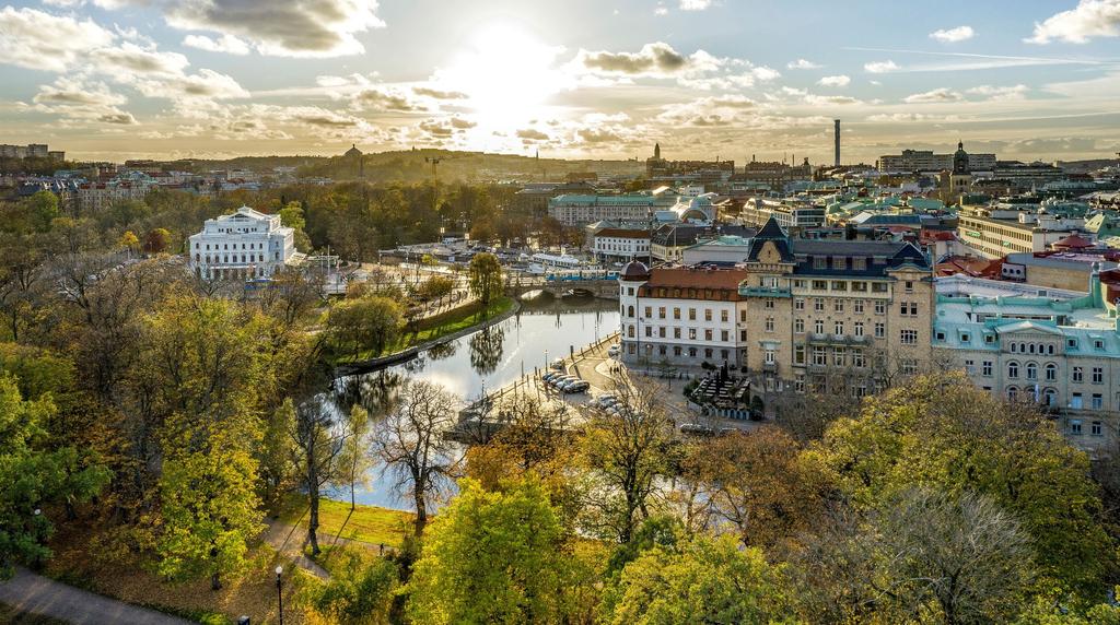 Kunskap & kontakter Ett starkt näringsliv och en