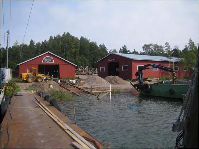 utföras med stranddetaljplanen enligt principen om Modern skärgårdsby.