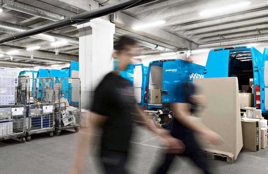 Omvärld och marknad Vital del i näringsliv och samhälle PostNord är ledande inom kommunikation och logistik till, från och inom Norden.