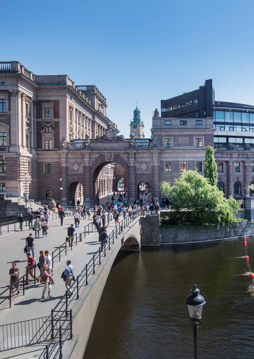 Så fungerar riksdagen 7 Varje dag passerar en strid ström av stockholmare och