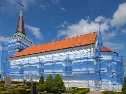 under fasadrenoveringen, maj 2014. Skyddsföreskrifter enligt KML Kyrkan är skyddad enligt 4 kap KML (Kulturmiljölagen) då den är uppförd före år 1940.