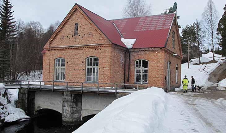 .. 8 besök vår hemsida Vårstämman äger rum tisdagen den 28/5 kl 18.