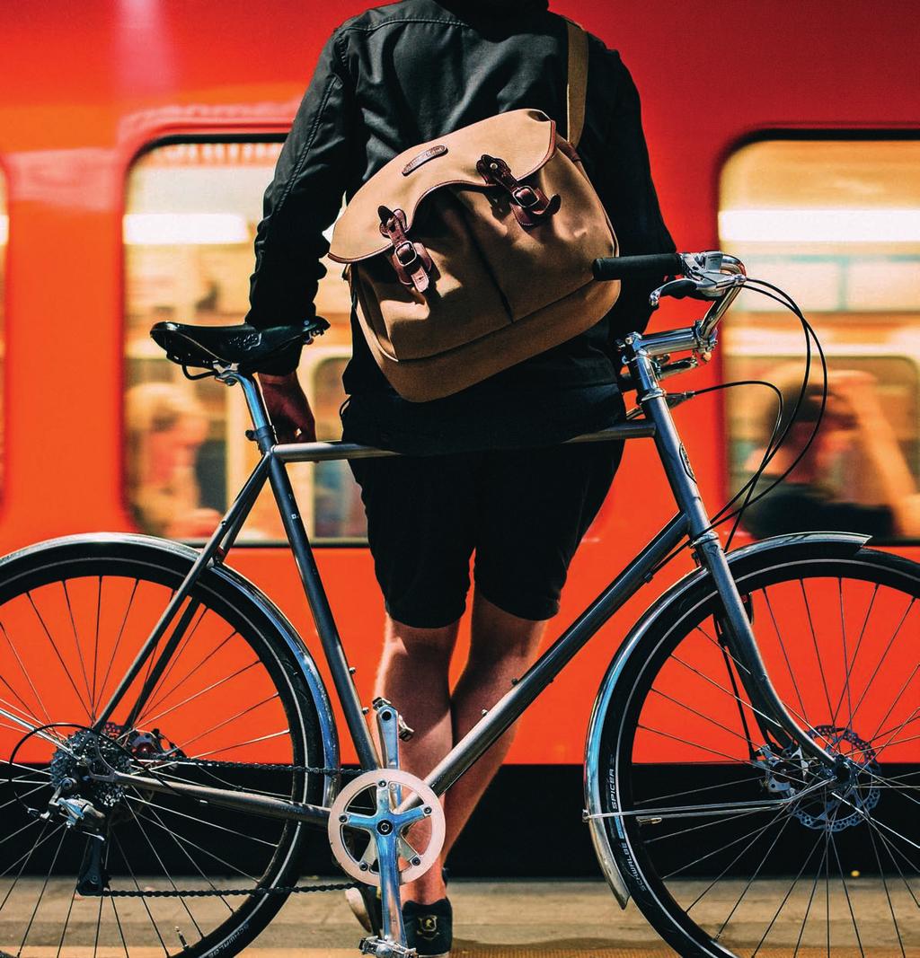 Hållbara trafiklösningar Personbilar står för över hälften av trafikutsläppen Trafiken orsakar en femtedel av utsläppen i Helsingfors.