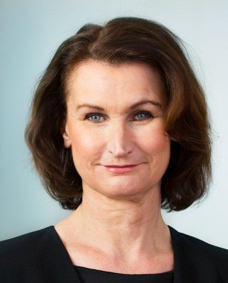 Invald: 2014 Tidigare uppdrag: VD och koncernchef för ICA AB 2001 2012, styrelseordförande Svenskt Näringsliv 2010 2013 och styrelseordförande Svensk Handel 2005 2010.