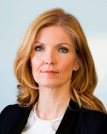 FINANSIELL RAPPORTERING Styrelse Cecilia Halle Barbro Holmberg Frida Johansson Metso Håkan Leifman Född: 1969 Född: 1952 Född: 1984 Född: 1963 Huvudsaklig utbildning: Förvaltningslinjen med