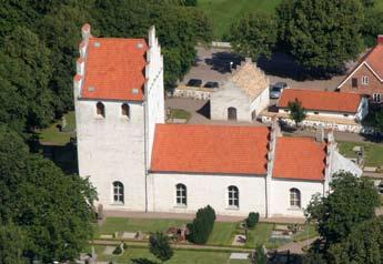 Så, välkommen att utforska Dagstorp kyrka söndagen den 19 augusti kl. 13.00!