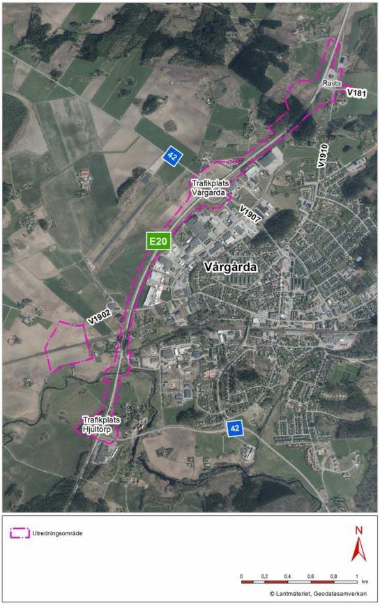 1. Inledning Sträckan för aktuell etapp är ca 4 km lång och sträcker sig från trafikplats Hjultorp till korsningen med befintlig väg 181 vid Lund (Vårgårda rasta), se Figur 1.