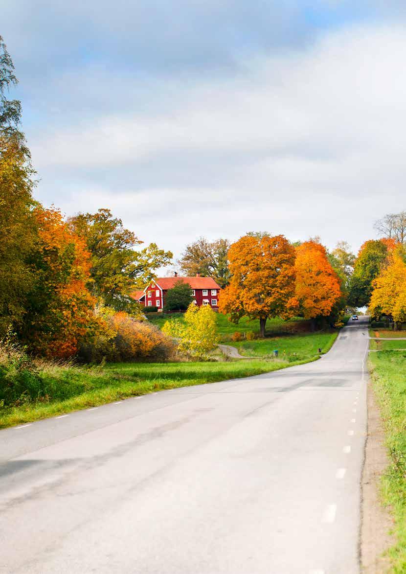 Vackra utflyktsvägar I Kindabygden finns det många intressanta och vackra vägar som är värda att kallas för utflyktsvägar.