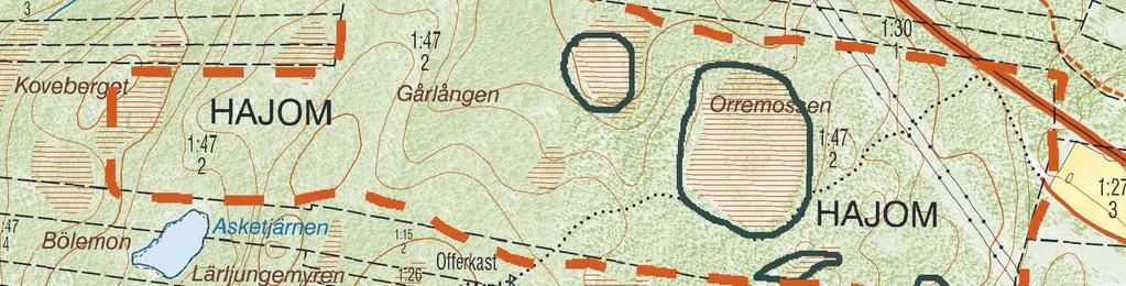 En fastighetskarta över området med några av de större mossarna och myrmarkerna markerade.