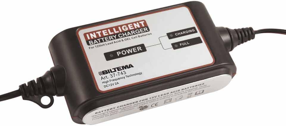 BATTERILADDARE 12 V, 2 A BATTERILADER 12 V, 2 A AKKULATURI 12 V, 2 A BATTERIOPLADER 12 V, 2 A Tillverkat för Biltema Sweden AB, Garnisonsgatan 26, 254 66 Helsingborg. Tel: +46-42 600 45 00.