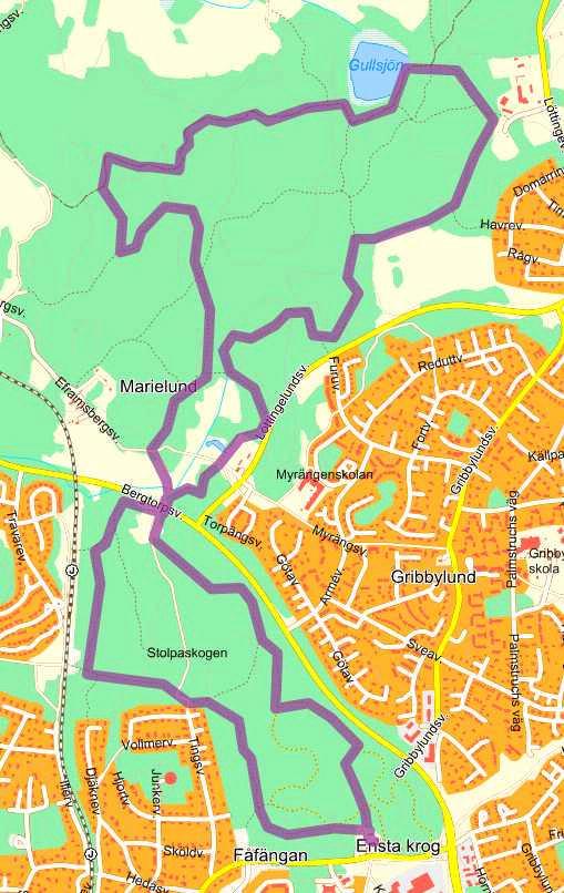 1 km: Håll höger vid vägundergången och undvik asfalt. backigare 0.