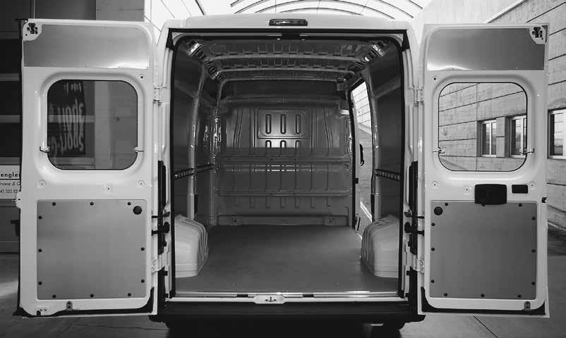 Ducato I Kastenwagen/Combi Bodenverkleidung Bodenverkleidung Im Laderaum, fest eingebaut Original-Fahrzeugboden mit Rostschutzbehandlung SIKA-Ausfugung Bodenunterlagen als Verstärkungen eingebaut