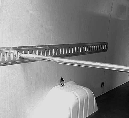 Ducato I Kastenwagen/Combi Türschwellenverstärkung I Stossbalkenschutz I Ladegutsicherung Türschwellenverstärkung IN CHF Alu-Riffelblech oder Alu-Blech glatt FD 0601 M Schiebetüre unten PRO