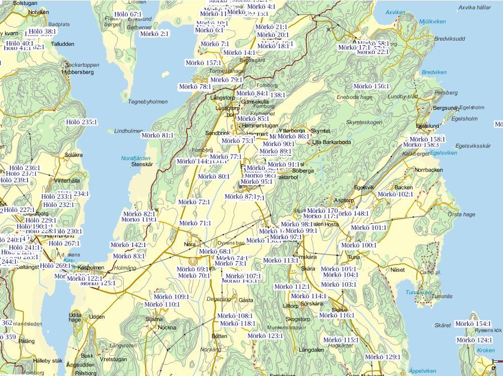 Plansch 15 Fornminnen. Kartan visar förekomsten av fornminnen på Mörkö. Det är en koncentration i området kring kyrkan och i området runt Brunna. Norr om Berga finns inget vilket Plansch 1 förklarar.