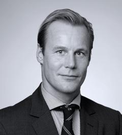 Styrelse och Ledning Nordic Iron Ores styrelse Enligt Bolagets bolagsordning ska styrelsen bestå av lägst tre ledamöter och högst tio ledamöter med högst tio suppleanter.