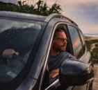 Wipfeld - 13 - Nr. 5 Alexander Raths - Fotolia Seniorenratgeber aktiv + Mobilität ist Normalität Treppenlifte sichern die Eigenständigkeit Jeder weiß es: Bewegung hält fit.