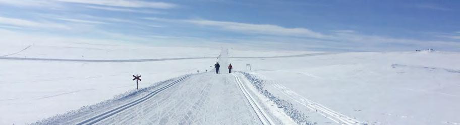 Tännäs-Ljusnedals församling Tel: 010-470 01 30 ONS 3/4 12.30 Skidandakt, Andersborg 19.30 Kvällsmusik, Orgelkonsert med Bengt Isaksson Funäsdalens kyrka TOR 4/4 16.00 Ungdomskör Funäsdalens fsh. 18.