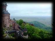 R e s e b e s k r i v n i n g 5 dag På morgonen besöker du slottet Haut-Koenigsbourg som byggdes på 1100-talet på ett 757 meter högt berg innan du utforskar en pittoresk stad som är känt för sitt