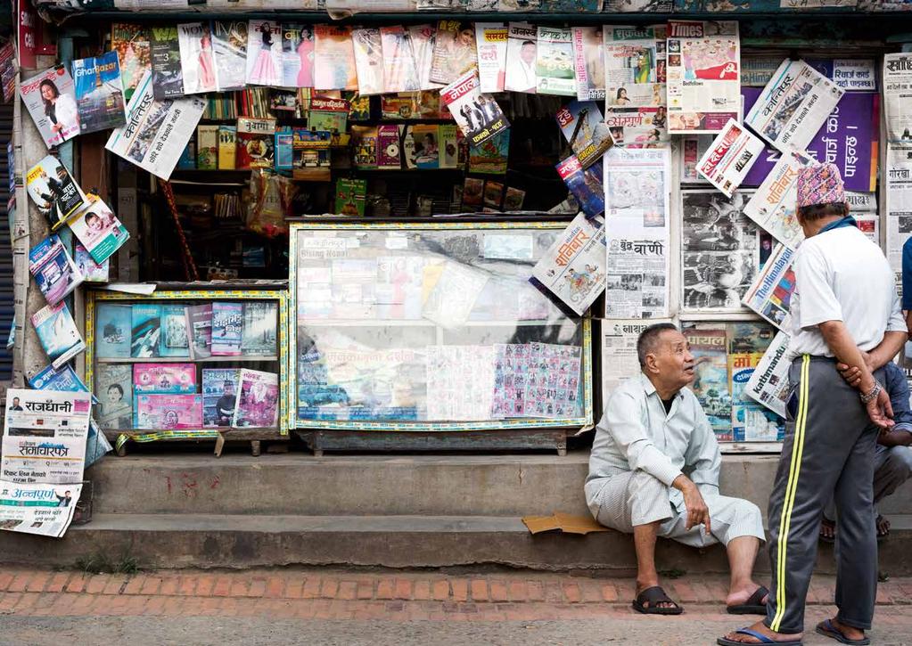 Nepali dominerar tydligt i tidningskioskerna.