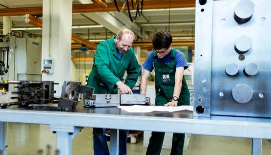 Därför flyttade företaget på 90-talet till ett industriområde, där man byggde upp administrationen och produktionen från grunden.