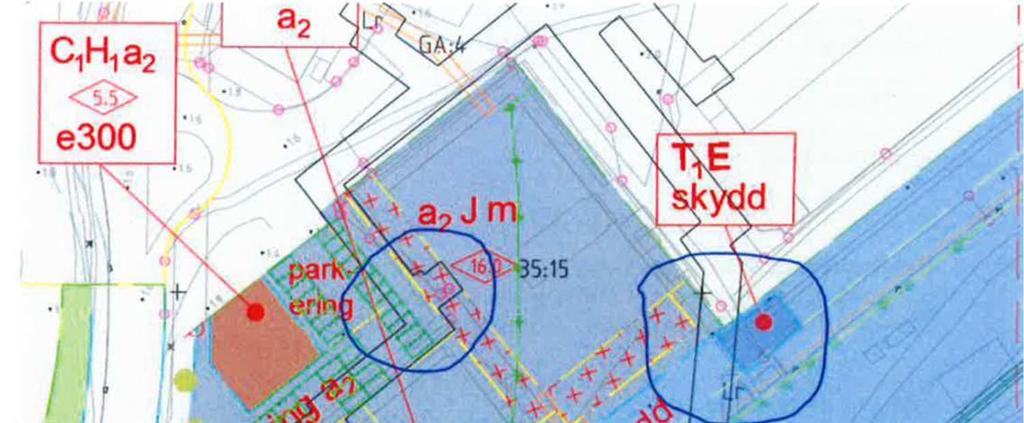 Med hänsyn till det inkomna yttrandet om ledningsrätt, kompletteras planbestämmelsen avseende byggnation av skärmtak och lastkaj med texten: med hänsyn på befintliga underjordiska ledningar.