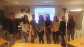 PROJEKT FOLKSAMs RYTTARUTVECKLING NIVÅ 2 Folksam som är huvudsponsor till Svenska Ridsportförbundet gör det möjligt för unga ryttare